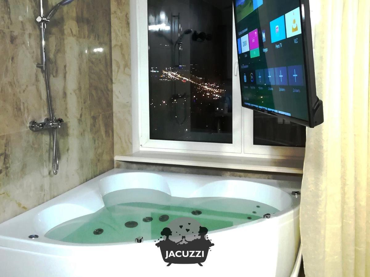 Jacuzzi New Loft Apartcomplex Kaskad, Минск - Центр Города Minsk Exterior foto